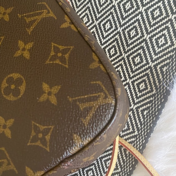 Spontini Monogram - Picture 14 of 16